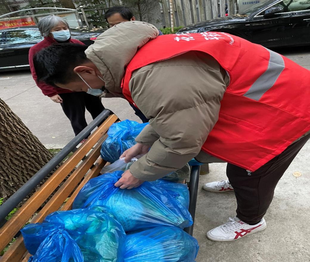 张家界24小时高价回收医保小额(医保小额提取代办600以内)